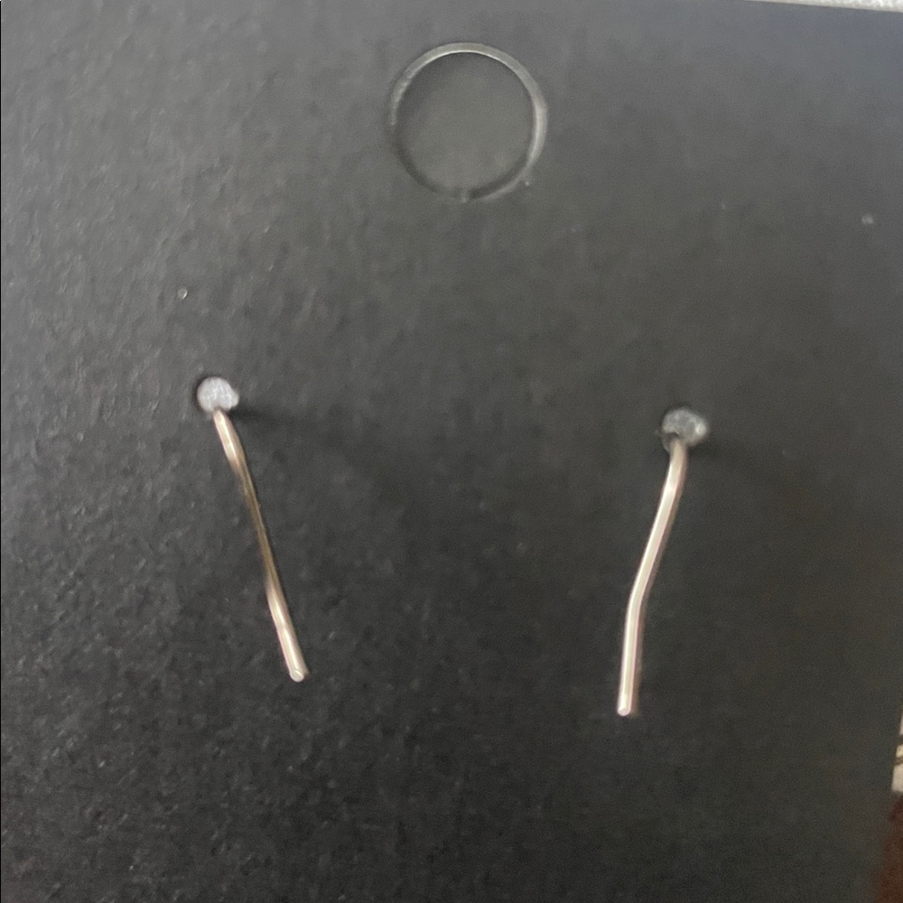Cache Silver Multi-Hoop Earrings - Picture 4 of 4